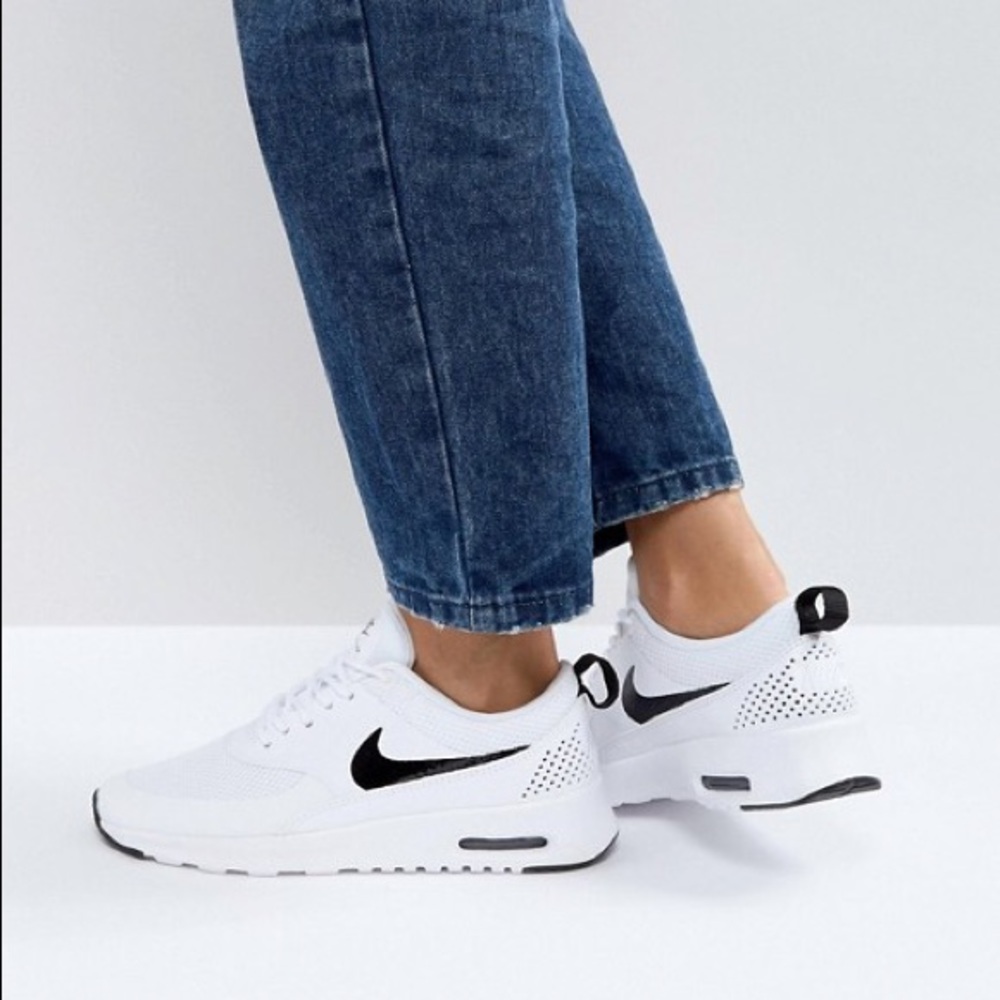Nike Air Max Thea Brand New never worn!